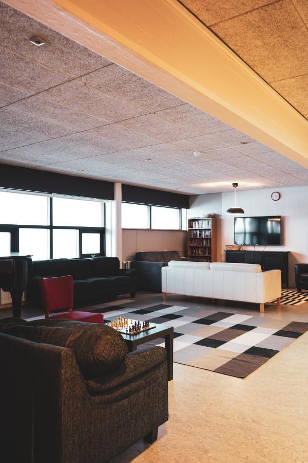 Northeast Guesthouse Bakkafjorthur Bagian luar foto